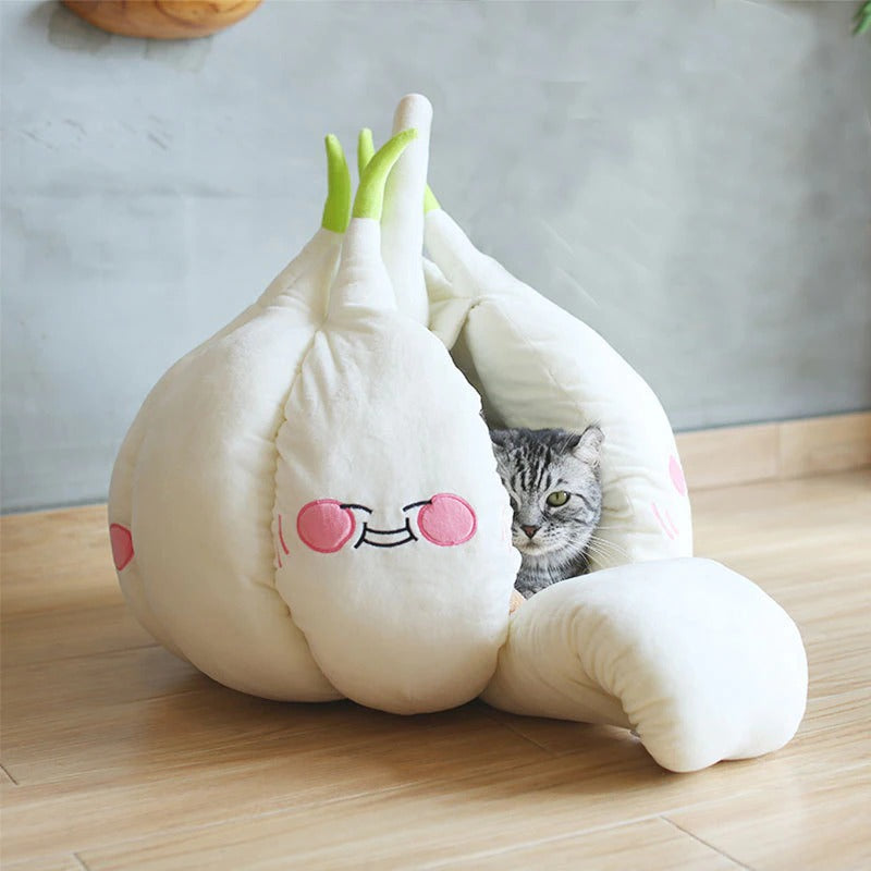 Kawaii Garlic Dog & Cat Bed